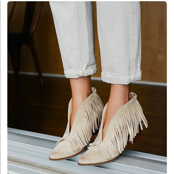 Anthropologie Shoes - ⚡️SALE⚡️Coconuts by Matisse (Free People) booties